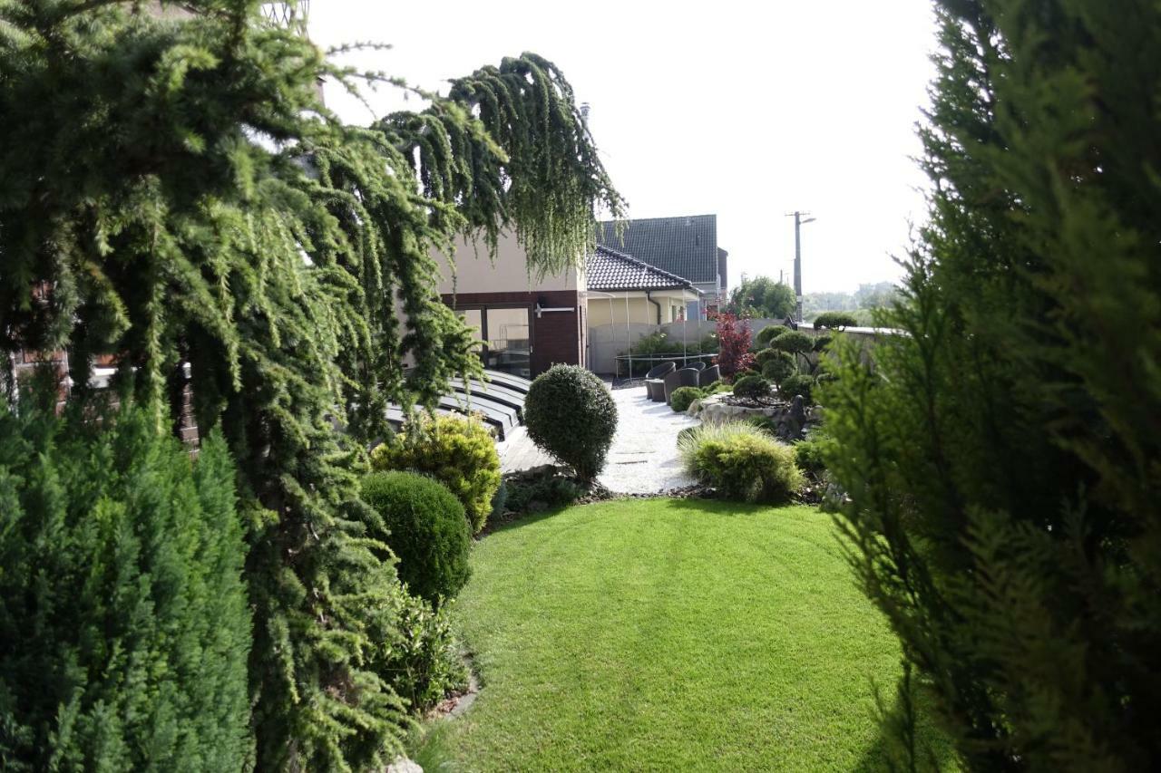 JanosikovaTiny House With Private Pool公寓 外观 照片
